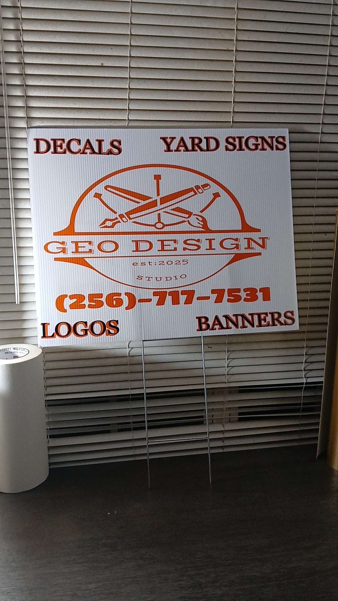 We now offer yard signs with metel stakes