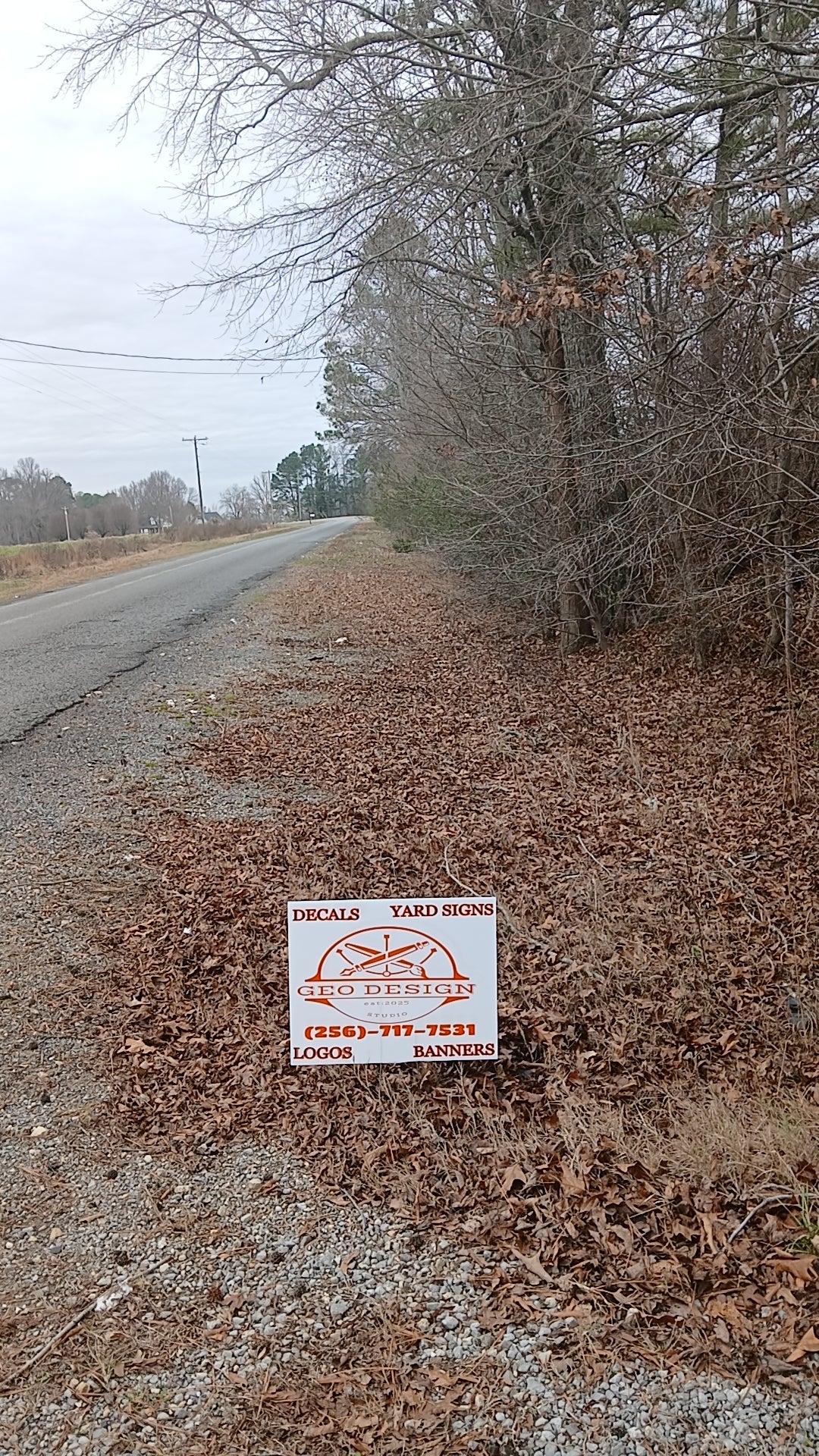 We now offer yard signs with metel stakes